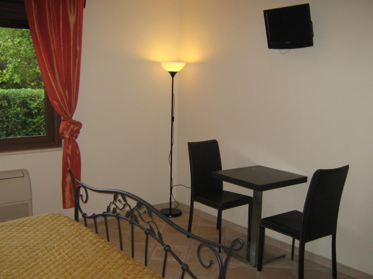 B & B Oasi Rosciano  Exteriér fotografie